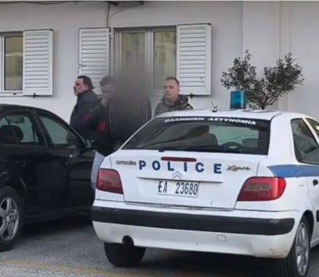 Για μια ζημιά σε μοτοσικλέτα έγινε το άγριο φονικό στο Λουτράκι, είχε διαφύγει στο δάσος ο 17χρονος που συνελήφθη