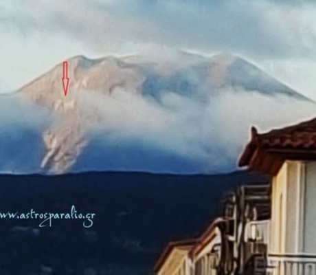 Πρώτο χιόνι στην κορυφή του Πάρνωνα