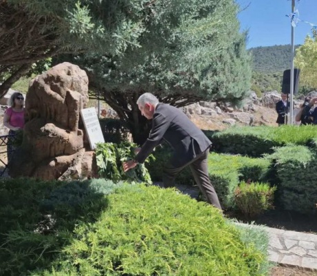 Ο Αναπληρωτής Περιφερειάρχης Πελοποννήσου Χρήστος Λαμπρόπουλος στις εκδηλώσεις για την 201η επέτειο της Μάχης των Τρικόρφων
