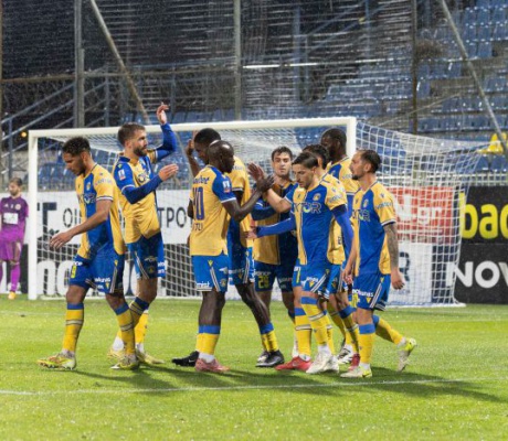 Κακοκαιρία | Δεν μπόρεσε να προσγειωθεί στο Ηράκλειο η πτήση του Αστέρα - Θα ταξιδέψει την Κυριακή στην Κρήτη