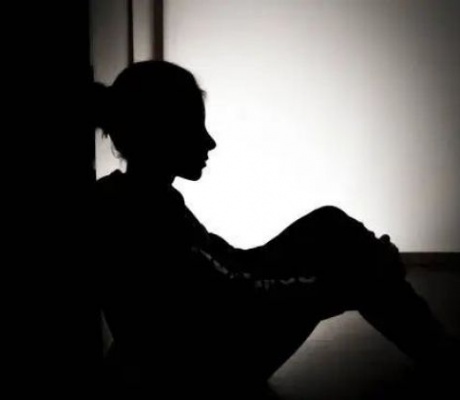 Πάτρα | Μέσω Instagram γνώρισε τον 16χρονο βιαστή της η 12χρονη - Την κακοποίησε μέσα σε σχολείο