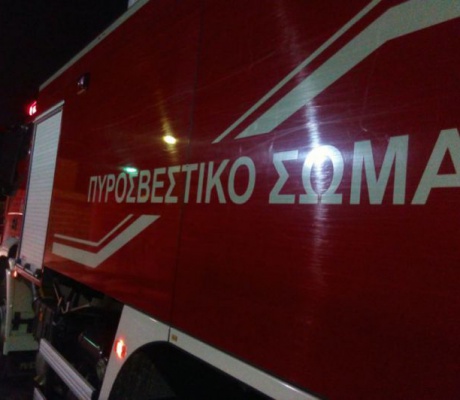 Φωτιά σε χώρο εστίασης στην Κανδήλα