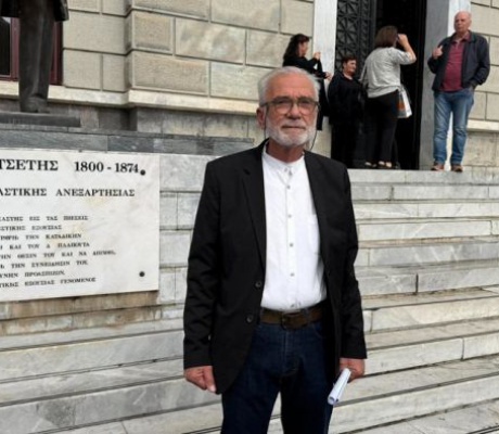 Δόριζα SOS | Τάκης Παπούλιας: "Άδικη η κατηγορία κατά του Γιώργου Καρούτζου -  Παράνομη και επικίνδυνη η εγκατάσταση ΑΠΕ και μπαταριών λιθίου (vd)