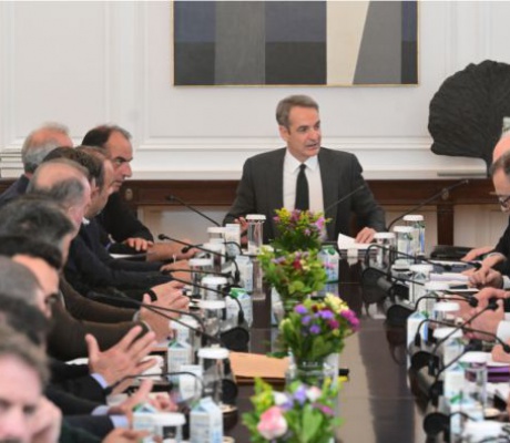 Αγρότες | Δεν έμειναν ικανοποιημένοι από τη συνάντηση με Μητσοτάκη - Οι αποφάσεις θα ληφθούν στα μπλόκα