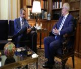 Αυξημένες ροές παράνομων μεταναστών από τη Λιβύη προς την Κρήτη | Πλοία του ελληνικού ναυτικού έξω από τα χωρικά ύδατα της Λιβύης