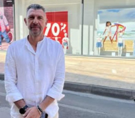 Ξεκίνησαν οι θερινές εκπτώσεις - Μεγάλες προσφορές στην αγορά της Τρίπολης
