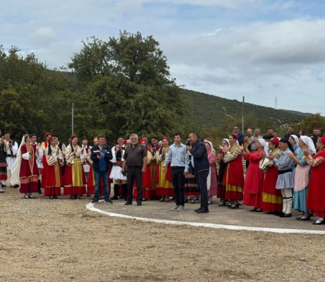 Το 1ο Τσακώνικο Αντάμωμα στη Βουλή Τηλεόραση την Κυριακή!