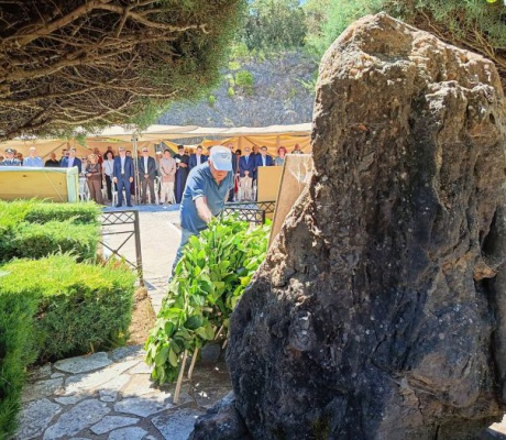 Με επισημότητα τιμήθηκε η 201η επέτειος της Μάχης των Τρικόρφων (εικόνες - βίντεο)