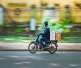 Τέλος τα μετρητά στις πληρωμές των courier – Τι αλλάζει από τον Οκτώβριο