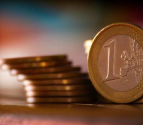 Ρυθμίσεις «ανάσα» για τα παλιά χρέη – 72 δόσεις και χαμηλότερο όριο ένταξης στον εξωδικαστικό