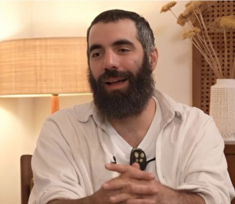 Ρομέν Γαβράς: "Μερικές φορές θέλω να παρατήσω το σινεμά και να γίνω βοσκός στην Αρκαδία"!