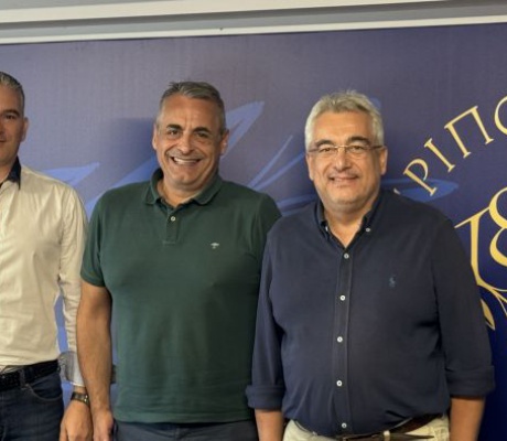 Τζιούμης: «Η Ιστορία πρέπει να μένει ζωντανή, η πόλη έχει αξιόλογες δυνάμεις στον πολιτισμό» - Κοινή συνέντευξη τύπου με Βαλασόπουλο και Πιτερό (vd)