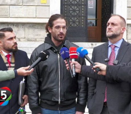 Ελεύθερος ο Άρης Μουγκοπέτρος – Τη Δευτέρα η απολογία του (vd)