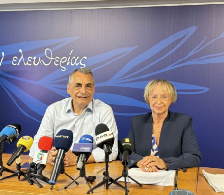 Παρουσιάστηκε ο νέος τουριστικός οδηγός του Δήμου Τρίπολης – «Η καρδιά της αρκαδικής μαγείας» (vd)