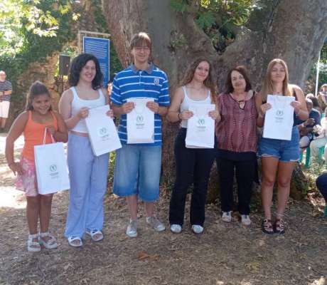 Βραβεύτηκαν αριστεύσαντες μαθητές και μαθήτριες Τεγεάτικης καταγωγής (εικόνες)