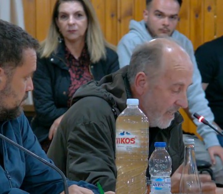 Τεράστιο πρόβλημα με το θολό νερό στον Άγιο Πέτρο | "Να κηρυχθεί το χωριό σε έκτακτη ανάγκη" - Πλήγμα για τον τουρισμό - Το πλάνο για να λυθεί το πρόβλημα
