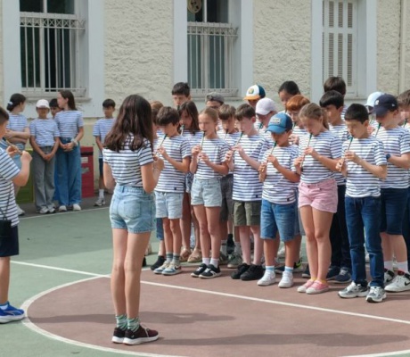 Το 9ο Δημοτικό Σχολείο Τρίπολης υποδέχθηκε το Γαλλικό Σχολείο Notre Dame du Sacré Coeur! (εικόνες)