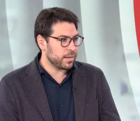Καρχιμάκης: "Το ΠΑΣΟΚ διεκδικεί να είναι πρώτο κόμμα"