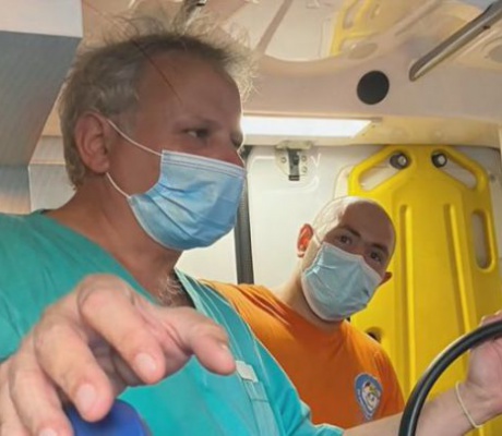 Ο γιατρός της Αρεόπολης οδήγησε το ασθενοφόρο για να φτάσει γρήγορα σε ασθενή