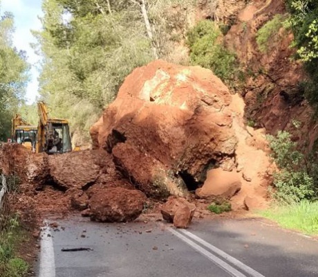 Έκλεισε ξανά η εθνική οδός "Τρίπολης - Πύργου" στο ύψος του Ερύμανθου