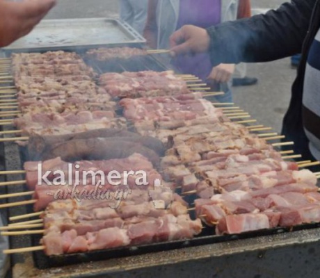 Εμπορικός Σύλλογος Τρίπολης | Προτείνει να κλείσουν τα καταστήματα την Τσικνοπέμπτη από τις 2.00 το μεσημέρι και μετά!