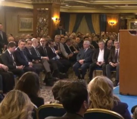 Το σχέδιο «Αρκαδία του Αύριο» παρουσίασε ο Κώστας Βλάσης – Φαρμακευτικό hub στη ΒΙΠΕ και 2.200 νέες θέσεις εργασίας σε Τρίπολη και Μεγαλόπολη! (vd)