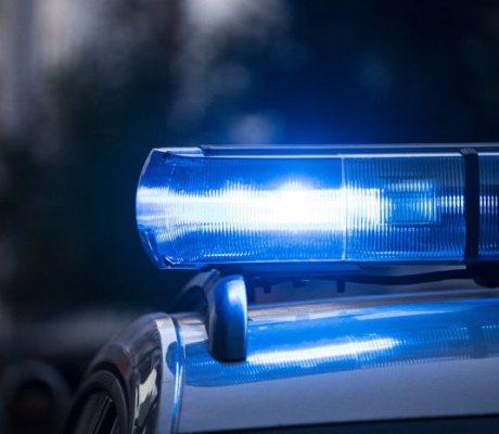 Αστυνομική επιχείρηση σε σπίτι άνδρα στην Μεγαλόπολη | Ο λόγος που κατατέθηκε μήνυση εναντίον του στην Καλαμάτα – Δεν εντοπίστηκε ακόμα από την ΕΛ.ΑΣ.