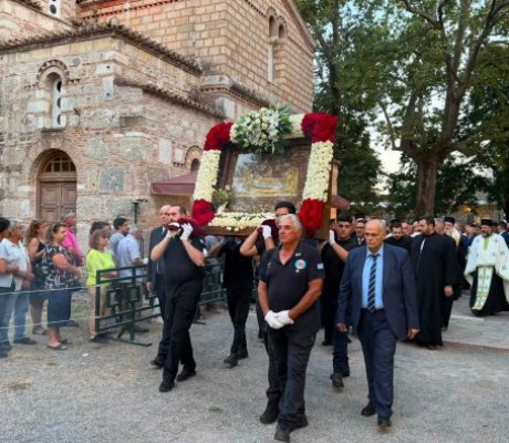 Η περιφορά της Εικόνας της Παναγίας στην Επισκοπή Τεγέας (εικόνες - βίντεο)