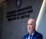 Υπουργός Δικαιοσύνης: "Σύντομα η εισαγγελική απόφαση για την εκταφή της σορού του γιου του κ. Ρούτσι"