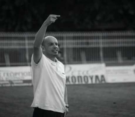 Σοκ στο ελληνικό ποδόσφαιρο | Έφυγε από τη ζωή ο Τάκης Γκώνιας