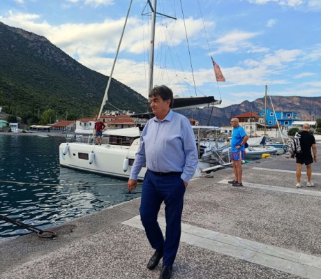 Γιαννακούρας στη Βουλή: «Καμία ουσιαστική απάντηση από τον κ. Σπανάκη για το λιμάνι της Πλάκας Λεωνιδίου που έχει «κολλήσει» επτά χρόνια»