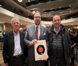 Η επίσημη παρουσίαση του συλλεκτικού τόμου «Μίκης Θεοδωράκης 100» στο Μέγαρο Μουσικής Αθηνών