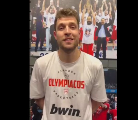 Ο MVP της EuroLeague Σάσα Βεζένκοβ σας καλεί όλους στο 3on3 του Αρκαδικού (vd)