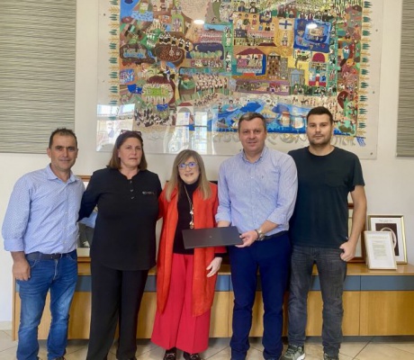 Δωρεά φορητού ηλεκτρονικού υπολογιστή στο Περιφερειακό Ιατρείο Κορακοβουνίου