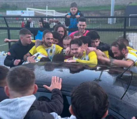 Συνεχίζει αήττητος ο Πανθυρεατικός | Το βίντεο με τους πανηγυρισμούς και η αφιέρωση της νίκης! (vd)