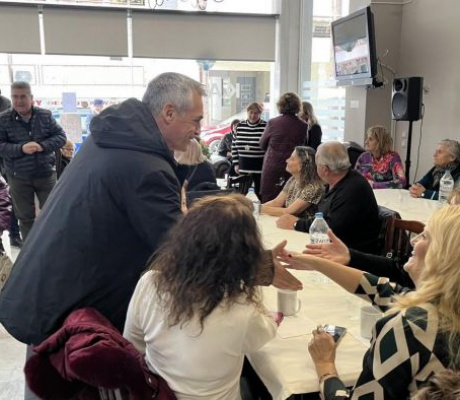 Tο ΚΑΠΗ έκοψε πίτα για το 2026 | Τζιούμης: "Ο Δήμος Τρίπολης στέκεται πάντα με σεβασμό και αγάπη στη τρίτη ηλικία" (vd)