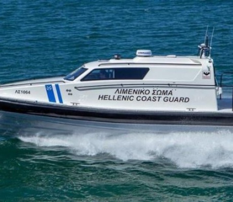 Το Υπουργείο δεν καλύπτει όλο το ποσό για να επισκευαστεί σκάφος του Λιμενικού στο Παράλιο Άστρος και ζητά τη βοήθεια της Περιφέρειας!