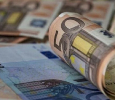 Θα συνεχιστεί η επιδότηση του fuel pass - Έρχεται επιδότηση και στους λογαριασμούς ηλεκτρικής ενέργειας;