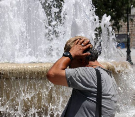 Μετεωρολόγος: "Δεν αποκλείεται να επιστρατεύσουμε τα κοντομάνικα μετά το ψήσιμο του οβελία"