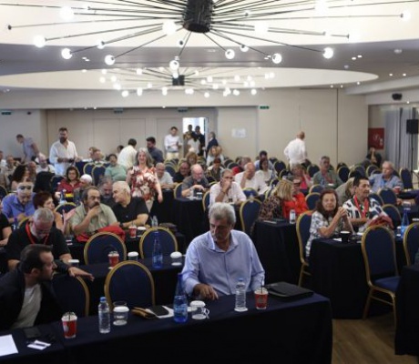 ΣΥΡΙΖΑ | Επιστρέφει ο Πολάκης στην Κοινοβουλευτική Ομάδα – Άκυρη η απόφαση για συμπόρευση με τον Τσίπρα