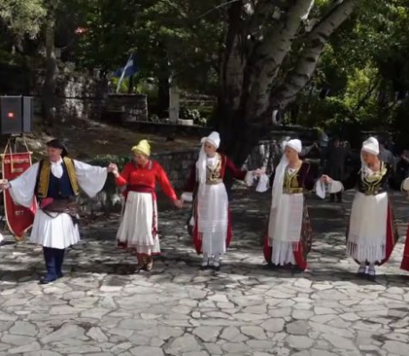 Στο Λιμποβίσι τιμήθηκε η μνήμη των Κολοκοτρωναίων – 205 χρόνια από την Απελευθέρωση της Τριπολιτσάς (vd)