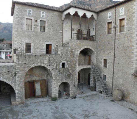 Πρόγραμμα λειτουργίας μουσείων Λεωνιδίου και Κοσμά κατά τις ημέρες του Πάσχα