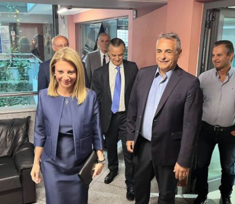 Σειρά επαφών της Μαρίας Καρυστιανού στην Τρίπολη | "Θέλουμε να είμαστε το πρώτο κόμμα - Θα καταργήσουμε το ακαταδίωκτο των Υπουργών"