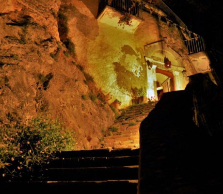 Αγρυπνία στη Μονή Παναγίας Ελεούσας στην Βλαχέρνα