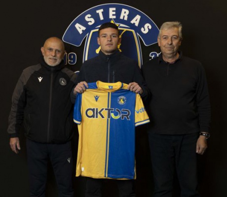 Επαγγελματίας ο Γιώργος Αργειτάκης από τις ακαδημίες του Αστέρα! (εικόνες)