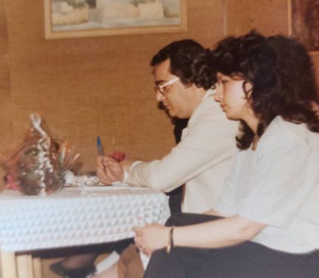 Ελένη Αλεξοπούλου: "Συγκλονισμένη αποχαιρετώ τον δάσκαλο, συνεργάτη και φίλο, Γιώργο Καρκούλη"