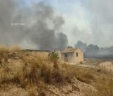 Έντονος καπνός στον Άγιο Πέτρο από τη φωτιά στην Αργολίδα