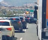 Κυκλοφοριακό κομφούζιο στην Αθηνών – Κορίνθου μετά την εκτροπή νταλίκας! (vd)