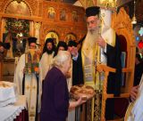 Βλαχέρνα | Εγκαινιάστηκε ο Ναός Αγίων Αναργύρων (εικόνες)
