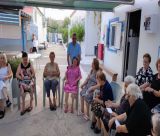 Ηλικιωμένα μέλη του ΚΑΠΗ στις κατασκηνώσεις | Τζιούμης: «Δουλεύουμε ώστε οι ηλικιωμένοι συμπολίτες μας να απολαμβάνουν ποιοτικές υπηρεσίες»